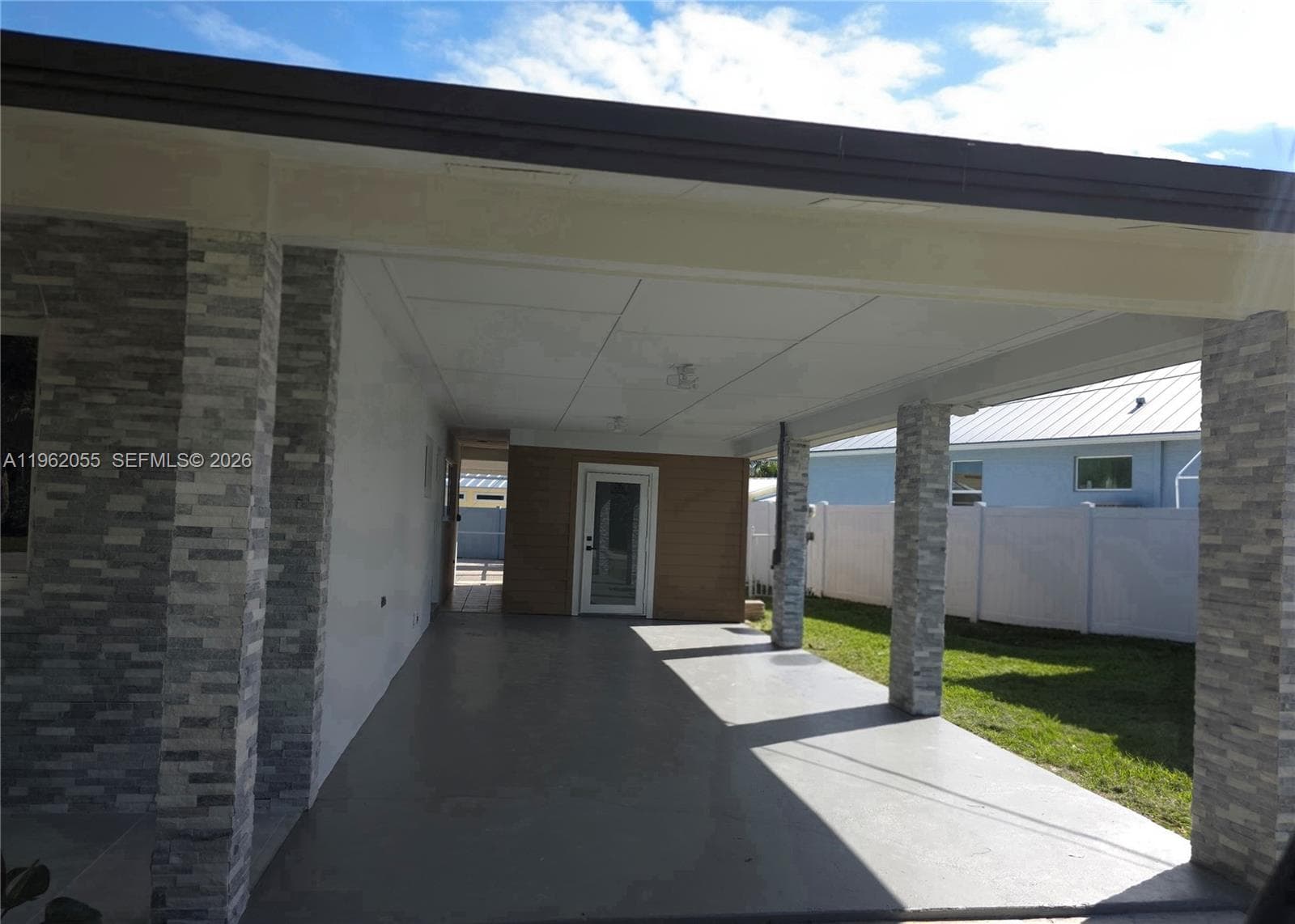 1565 Thumb Point Dr, Fort Pierce, FL 34949 photo 6
