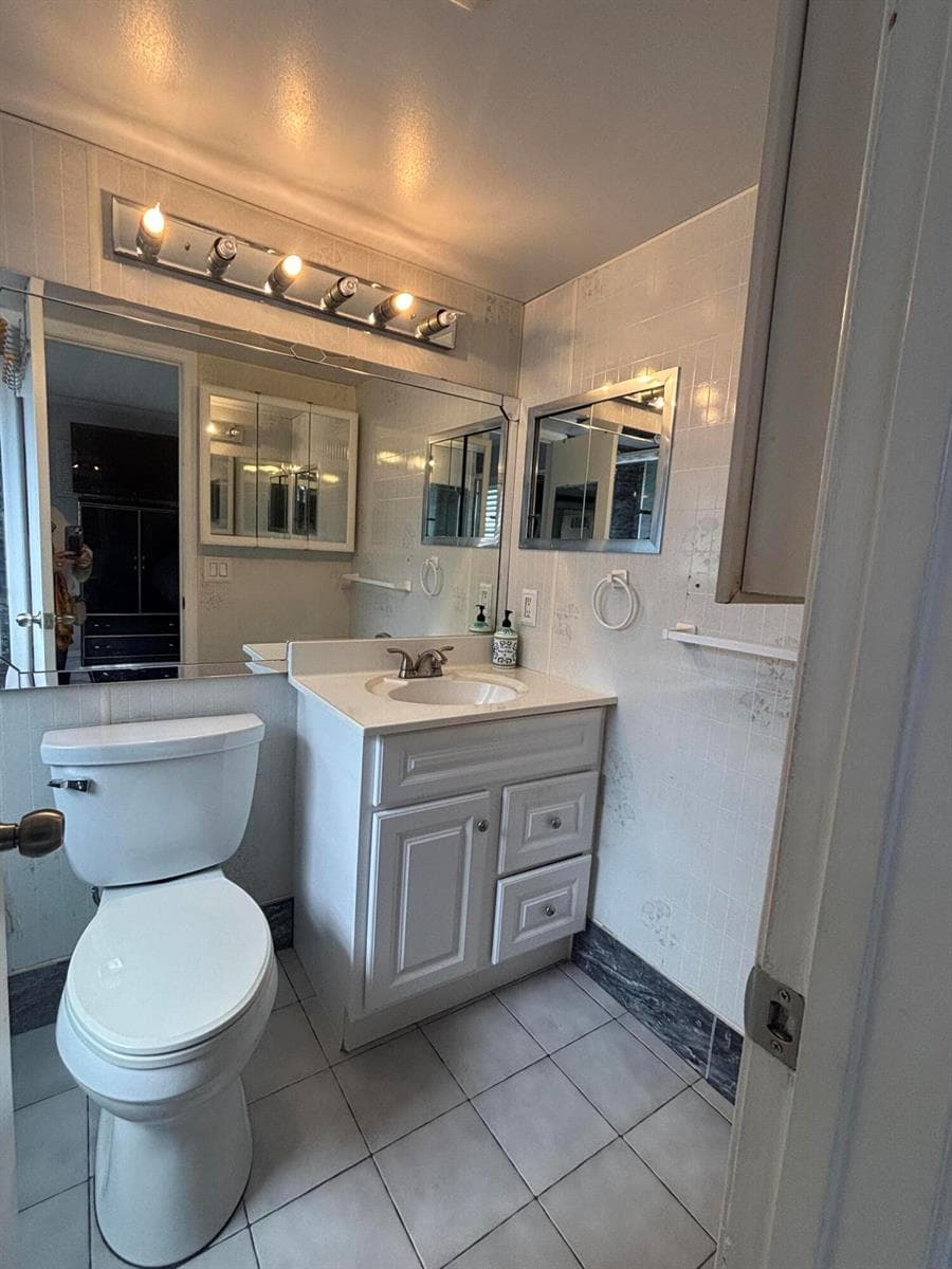 81 Windsor D, West Palm Beach, FL 33417 photo 6