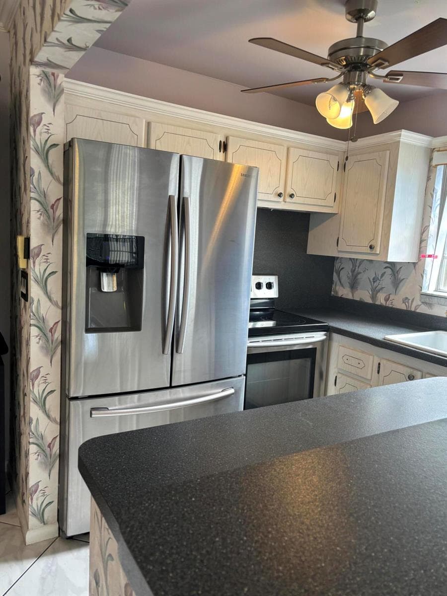 81 Windsor D, West Palm Beach, FL 33417 photo 9