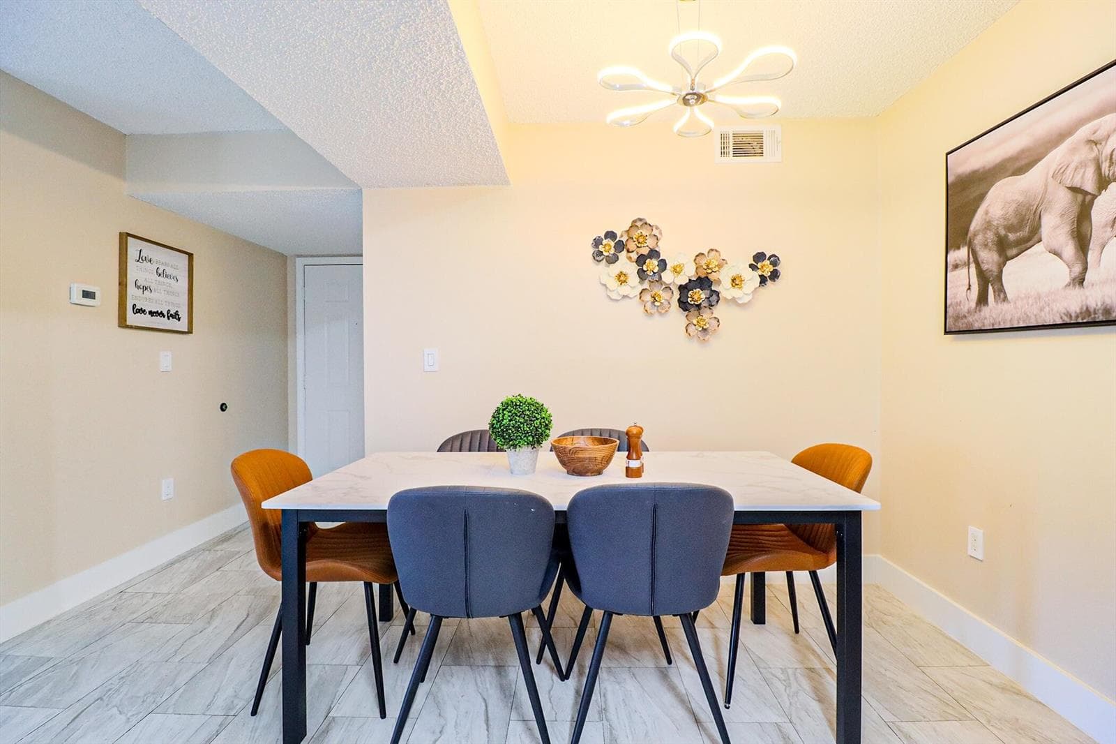 450 Palm Circle # 106, Pembroke Pines, FL 33025 photo 12