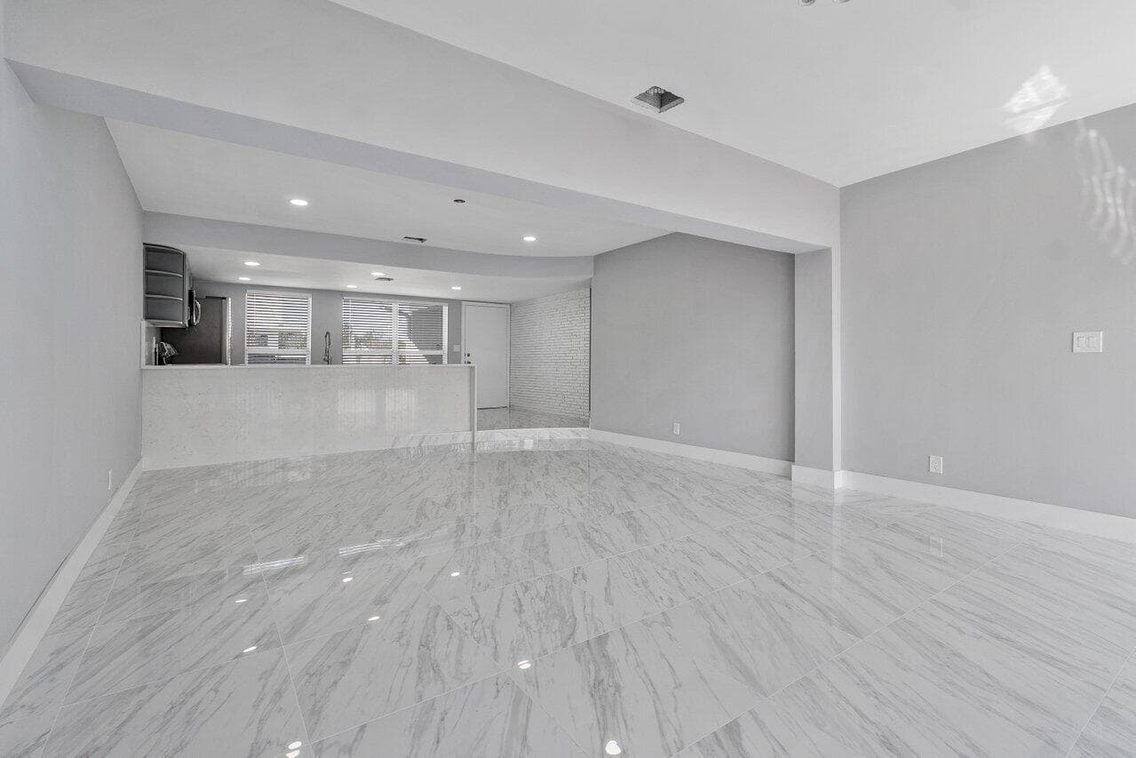 708-710 NE 23rd Avenue, Pompano Beach, FL 33062 photo 13