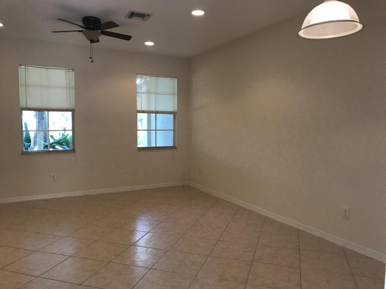 141 E Thatch Palm Circle, Jupiter, FL 33458 photo 7