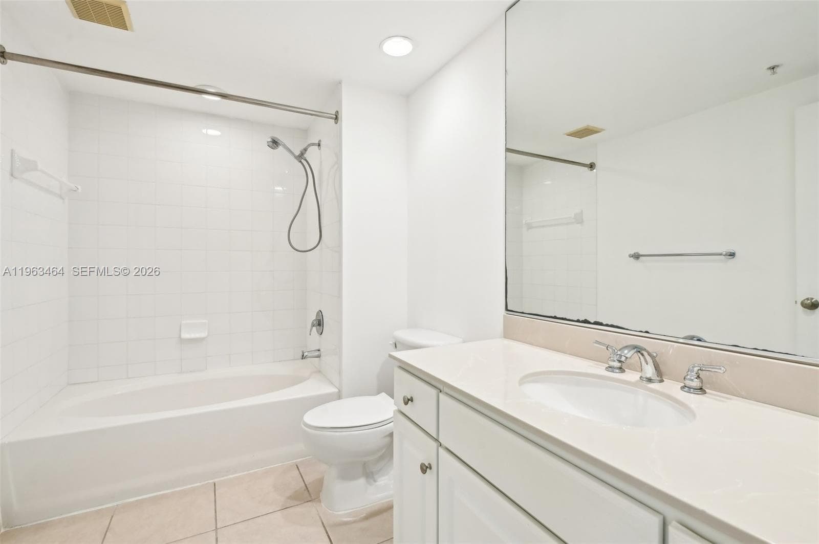 2000 N Bayshore Dr # 304, Miami, FL 33137 photo 11