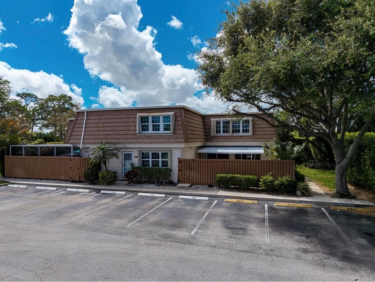 4300 Hazel Avenue # D, Palm Beach Gardens, FL 33410 photo 3
