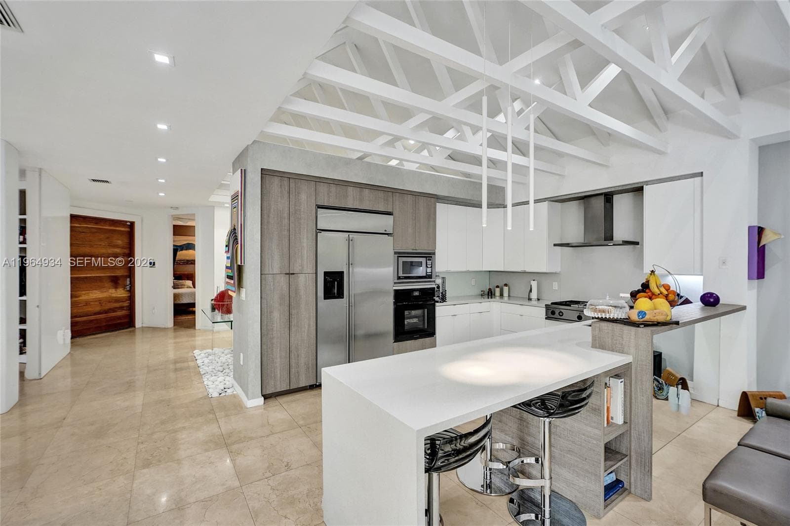 1662 Diplomat Dr, Miami, FL 33179 photo 8