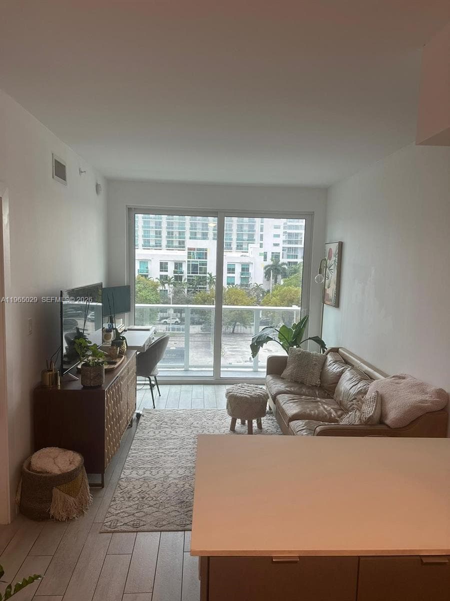 321 NE 26th St # 511, Miami, FL 33137 photo 7