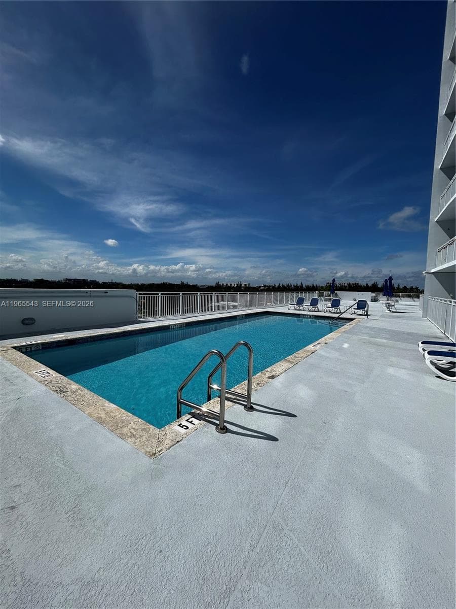 60 NW 37th Ave # 1205, Miami, FL 33125 photo 5
