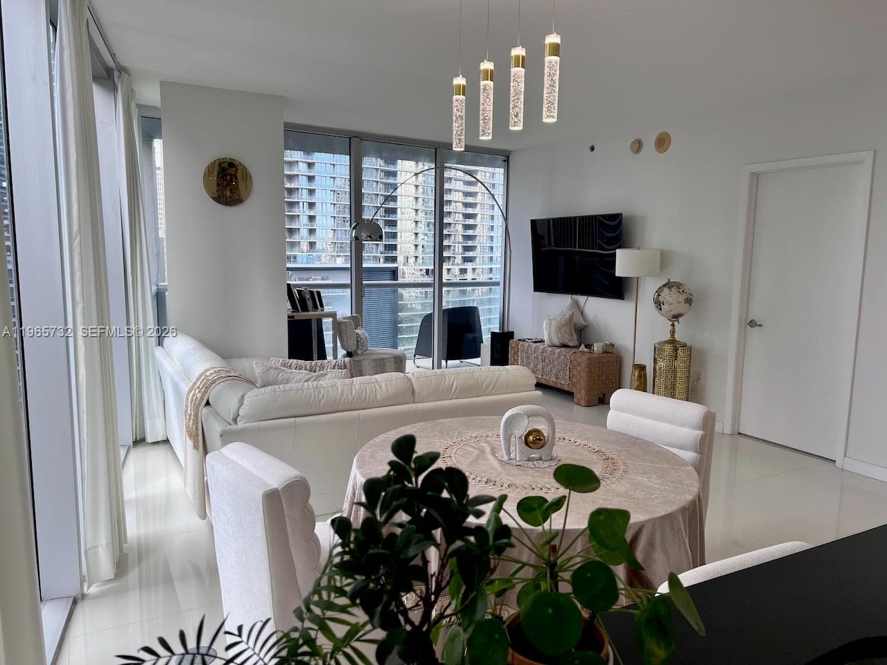 475 Brickell Ave # 1715, Miami, FL 33131 photo 6