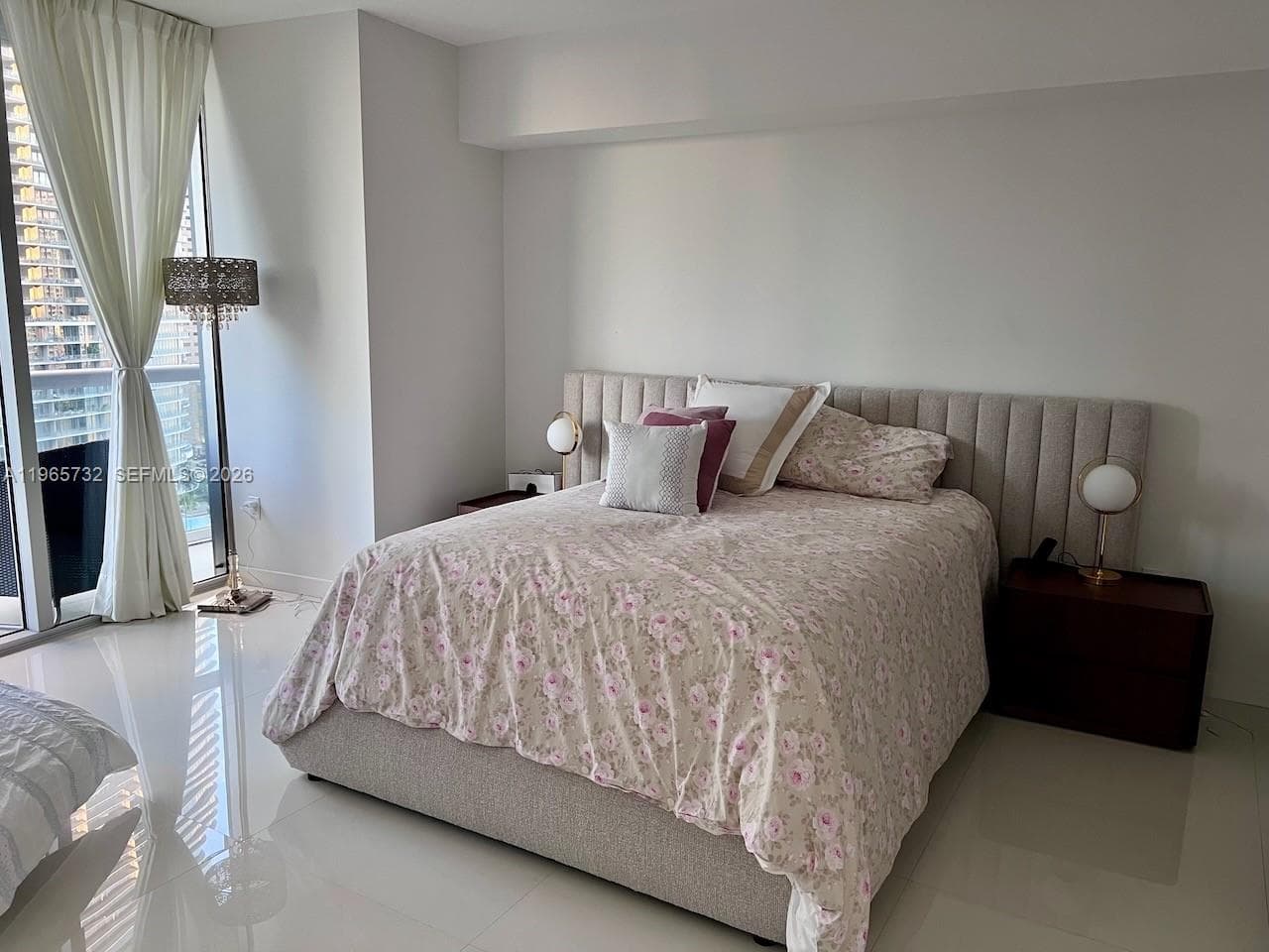 475 Brickell Ave # 1715, Miami, FL 33131 photo 9