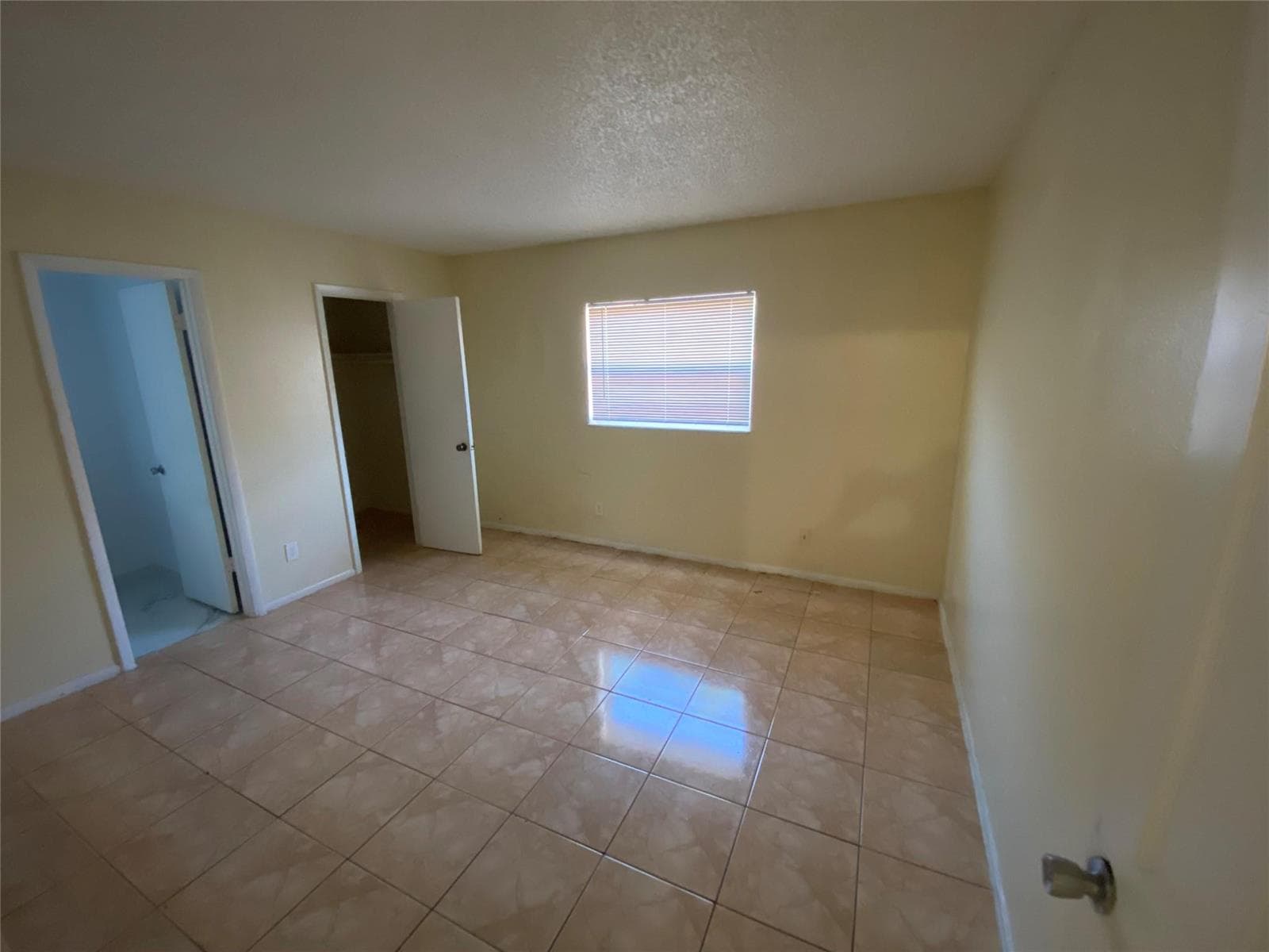 7625 SW 10th Street, North Lauderdale, FL 33068 photo 12