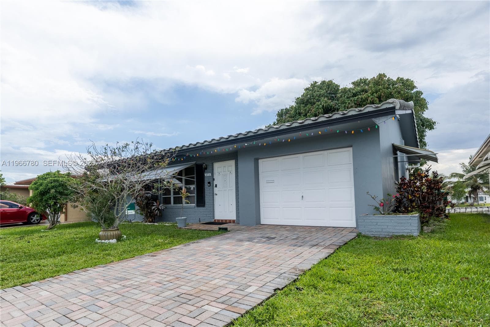 5715 NW 85th Ave, Tamarac, FL 33321 photo 9