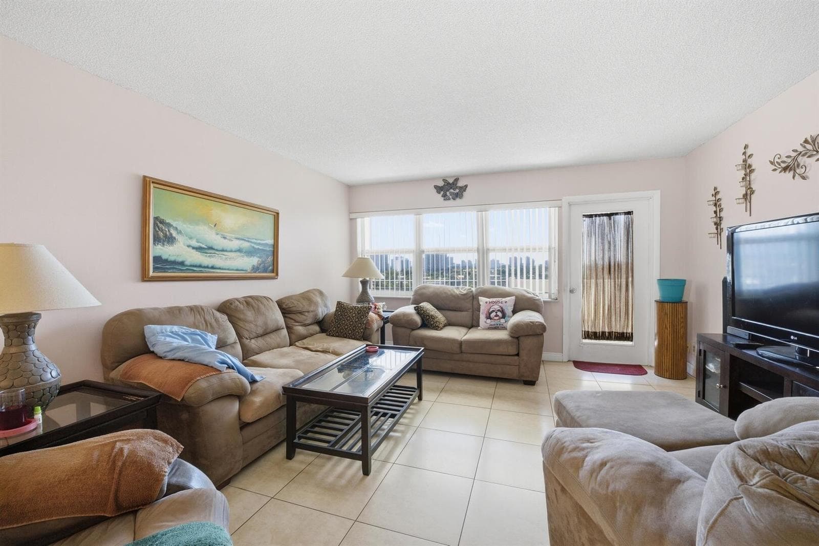 401 Golden Isles Drive # 1009, Hallandale Beach, FL 33009 photo 7