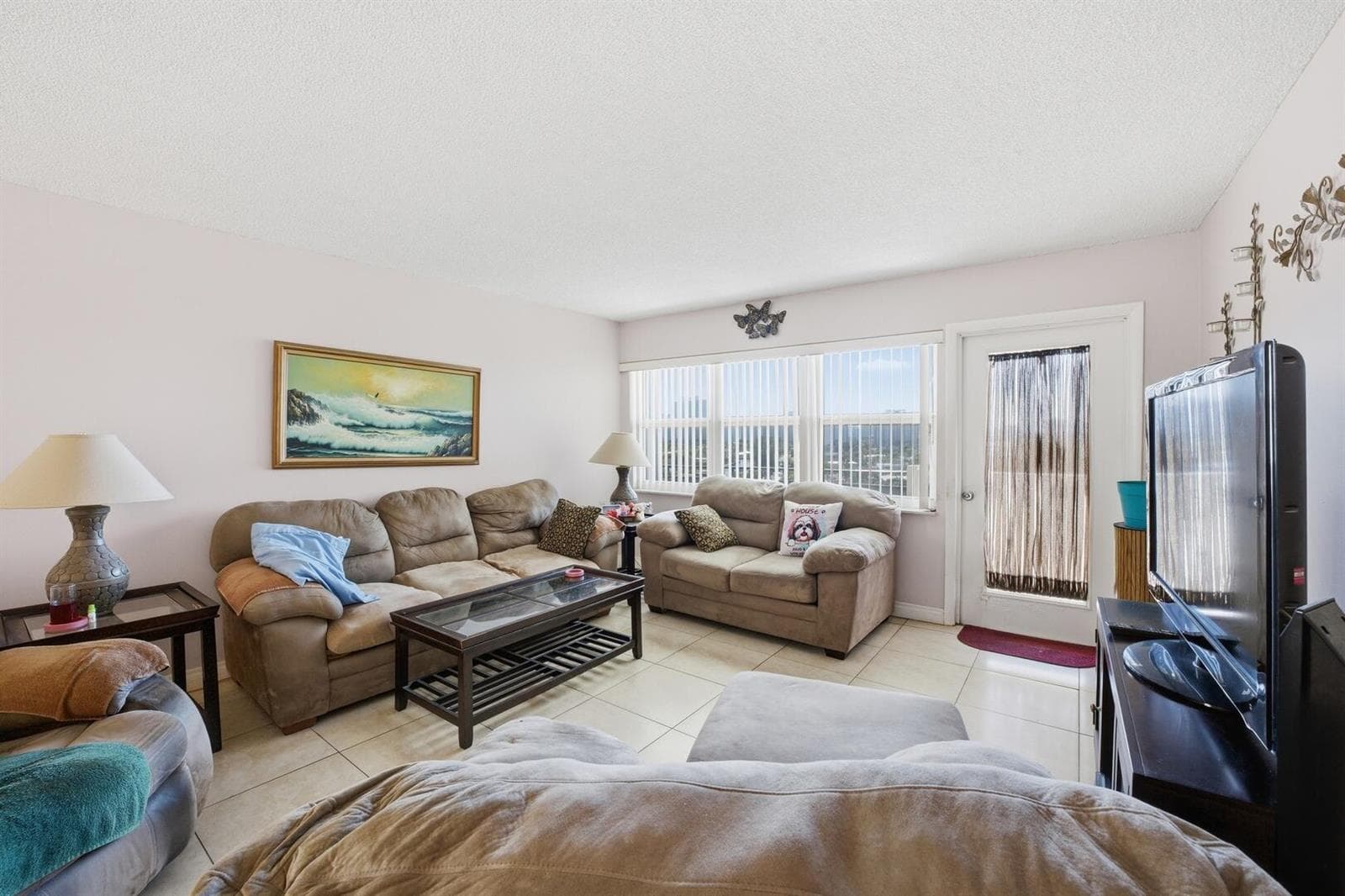 401 Golden Isles Drive # 1009, Hallandale Beach, FL 33009 photo 8