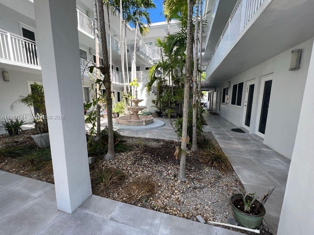 2430 NE 135th St # 105, North Miami, FL 33181 photo 6
