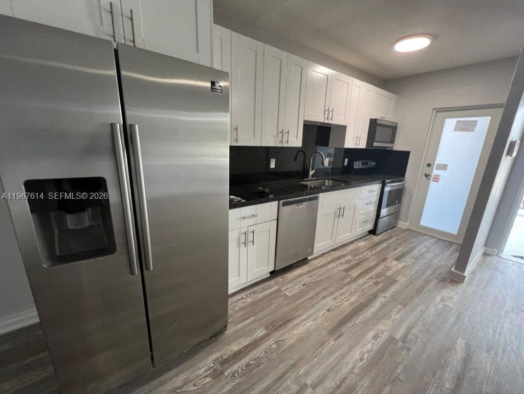 2430 NE 135th St # 105, North Miami, FL 33181 photo 8