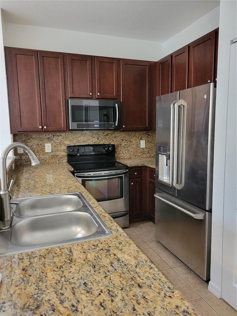 8938 SW 19th St # 904, Miramar, FL 33025 photo 6