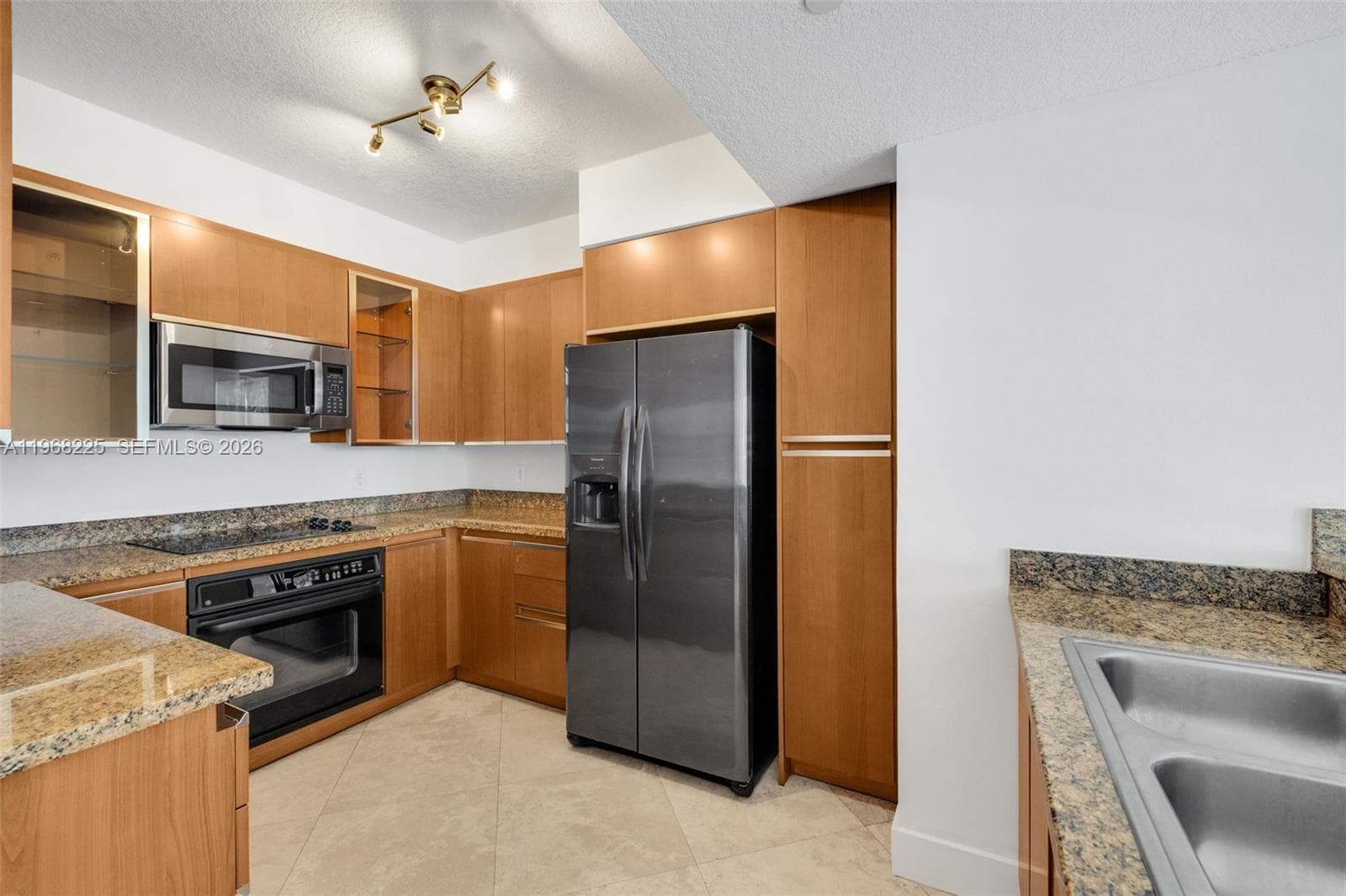 10 Venetian Way # 403, Miami Beach, FL 33139 photo 6