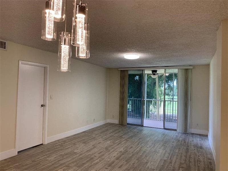 250 Jacaranda Drive # 203, Plantation, FL 33324 photo 5