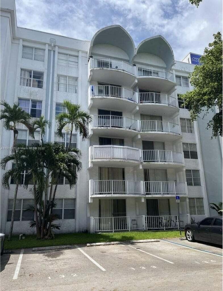 484 NW 165th St Road # A-211, Miami, FL 33169 photo 9