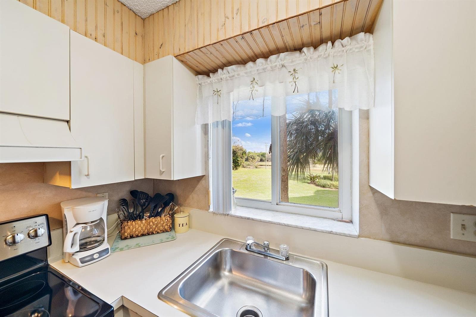 275 Palm Avenue # C203, Jupiter, FL 33477 photo 13
