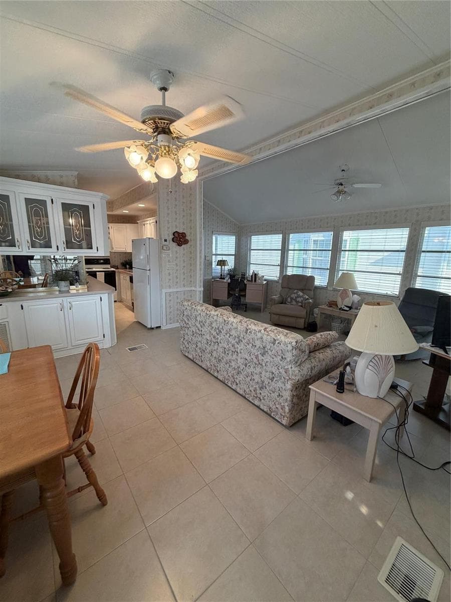 42 Turtle Road, Okeechobee, FL 34974 photo 4