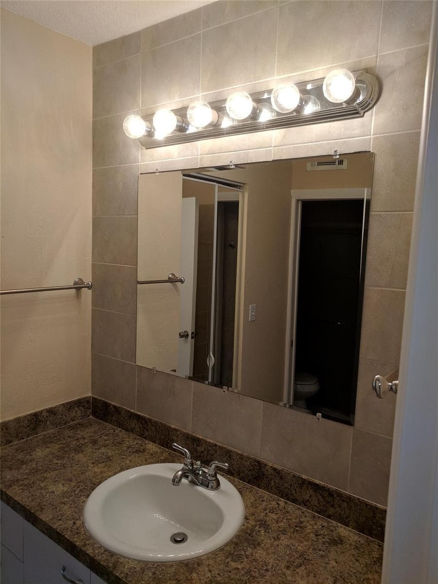 1250 NE 125th Street # 312-C, North Miami, FL 33161 photo 11