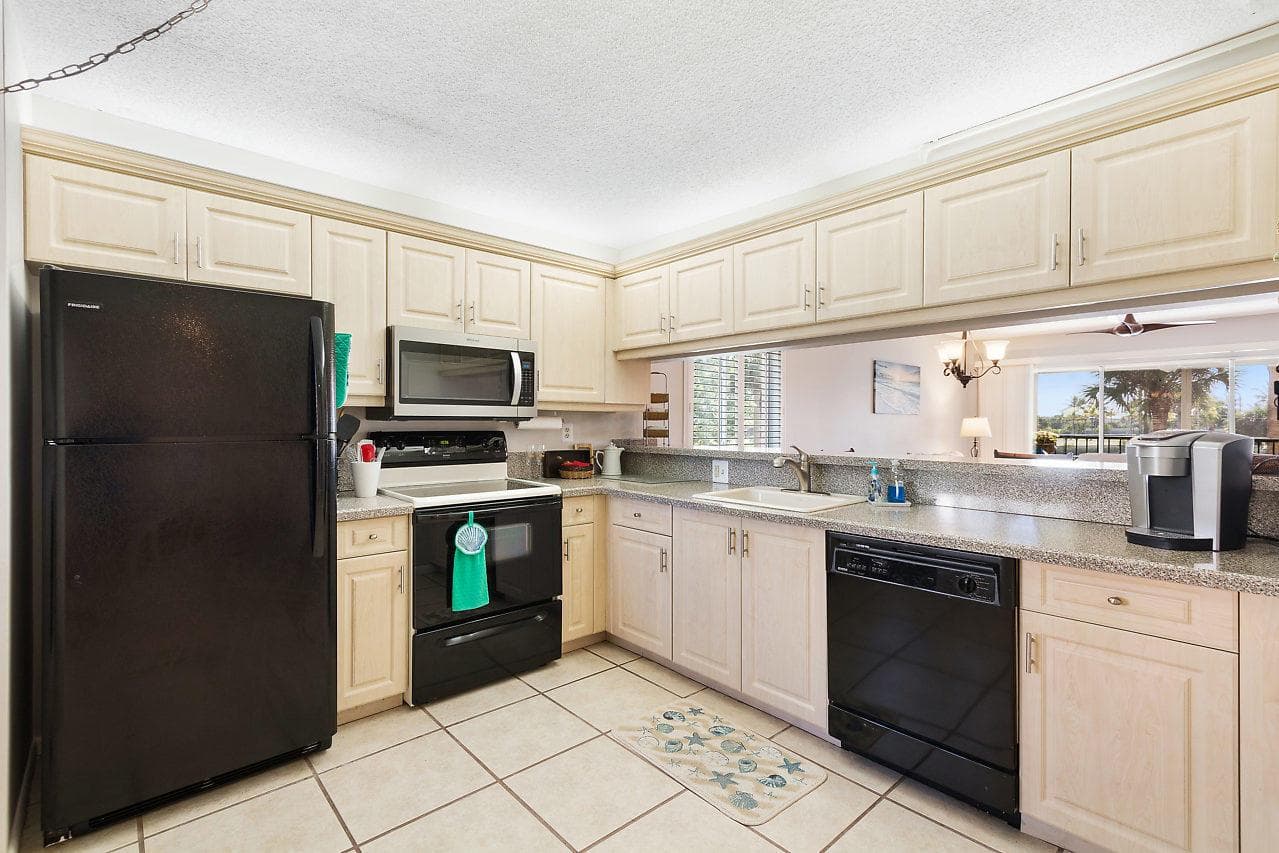 275 Palm Avenue # A201, Jupiter, FL 33477 photo 8