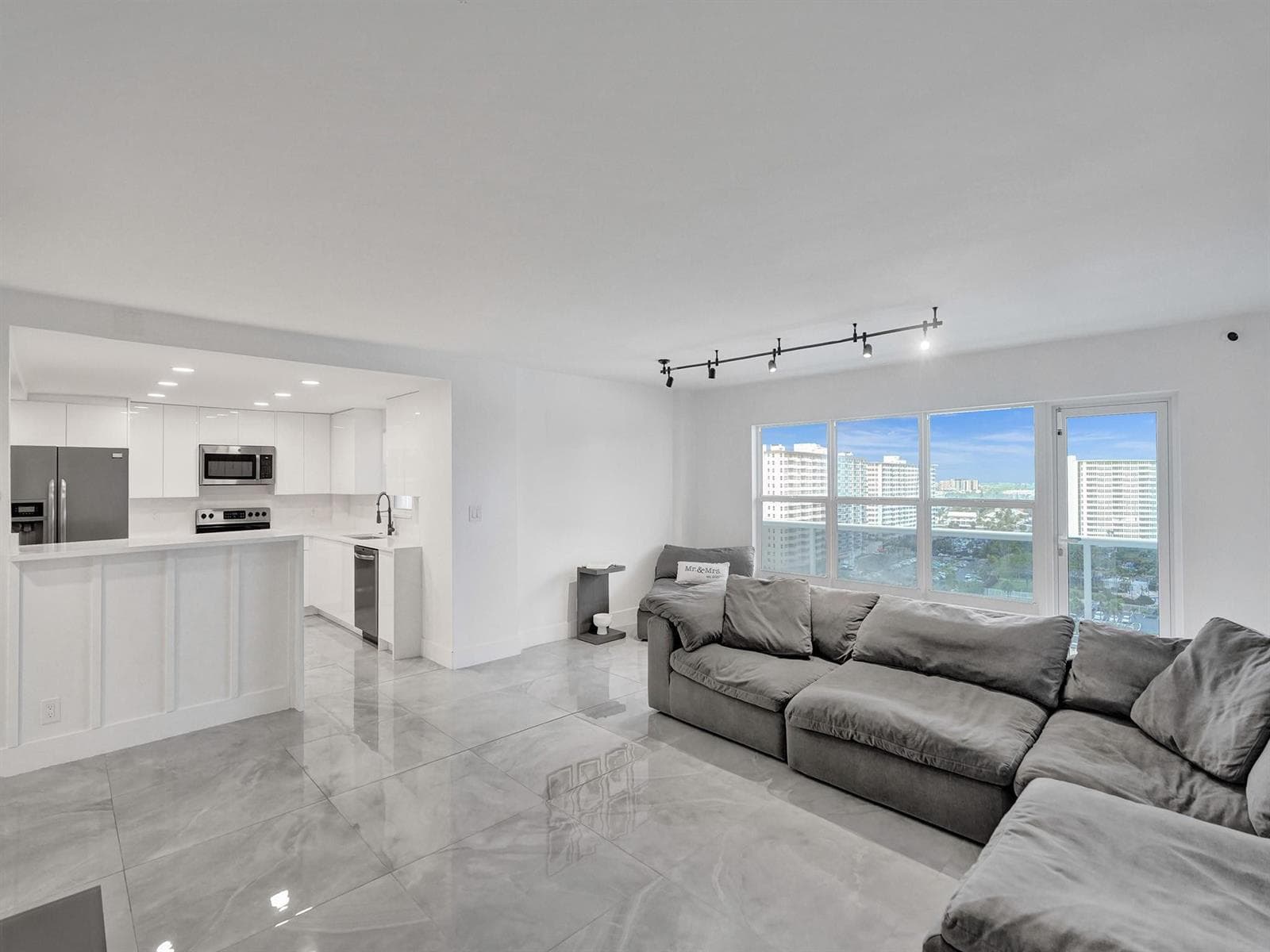 3500 Galt Ocean Drive # 1109, Fort Lauderdale, FL 33308 photo 2
