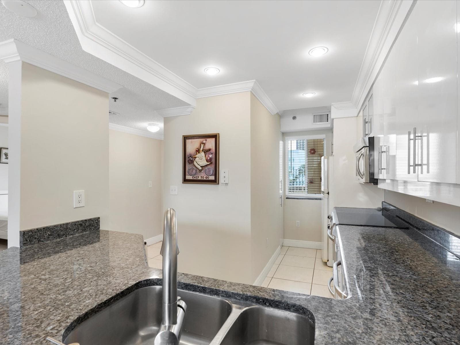18260 N Bay Road # 304, Sunny Isles Beach, FL 33160 photo 6