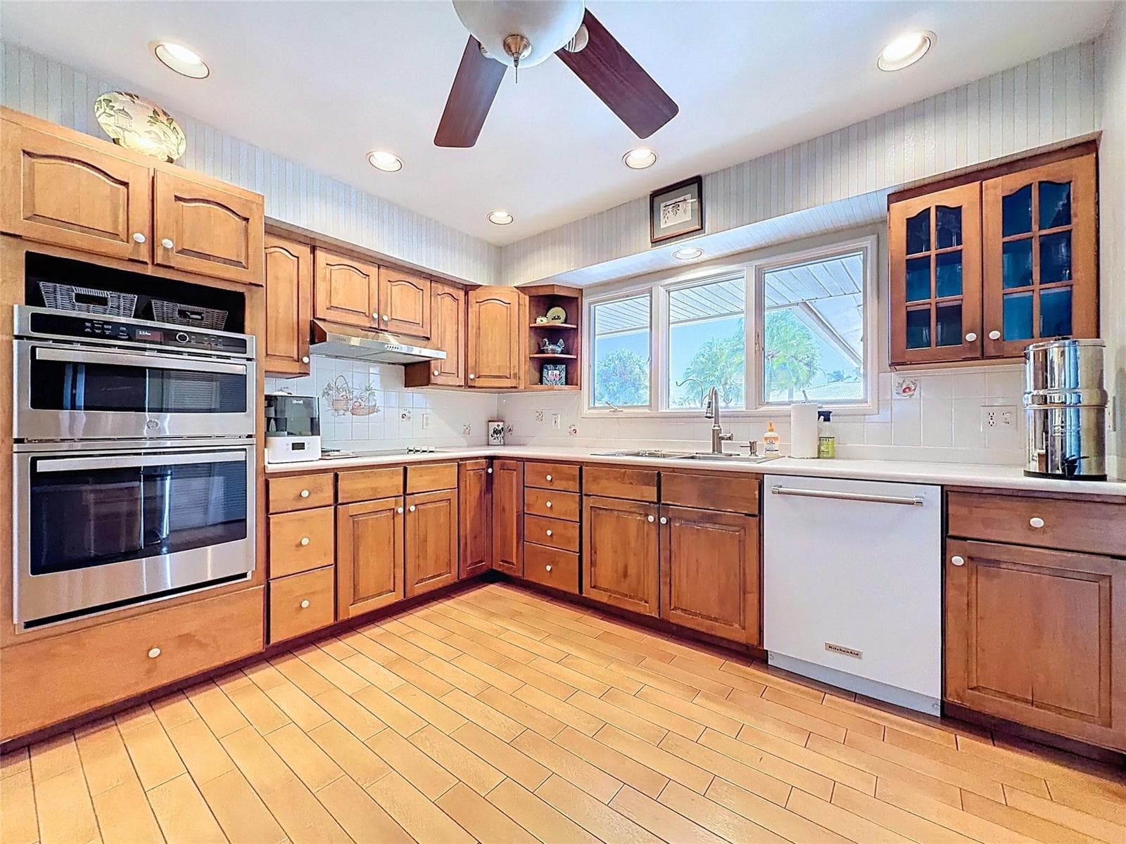 241 Corsair Avenue, Lauderdale By The Sea, FL 33308 photo 10