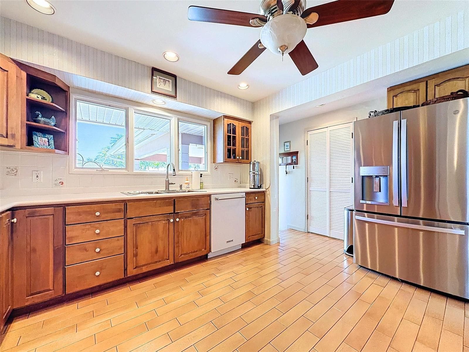 241 Corsair Avenue, Lauderdale By The Sea, FL 33308 photo 11