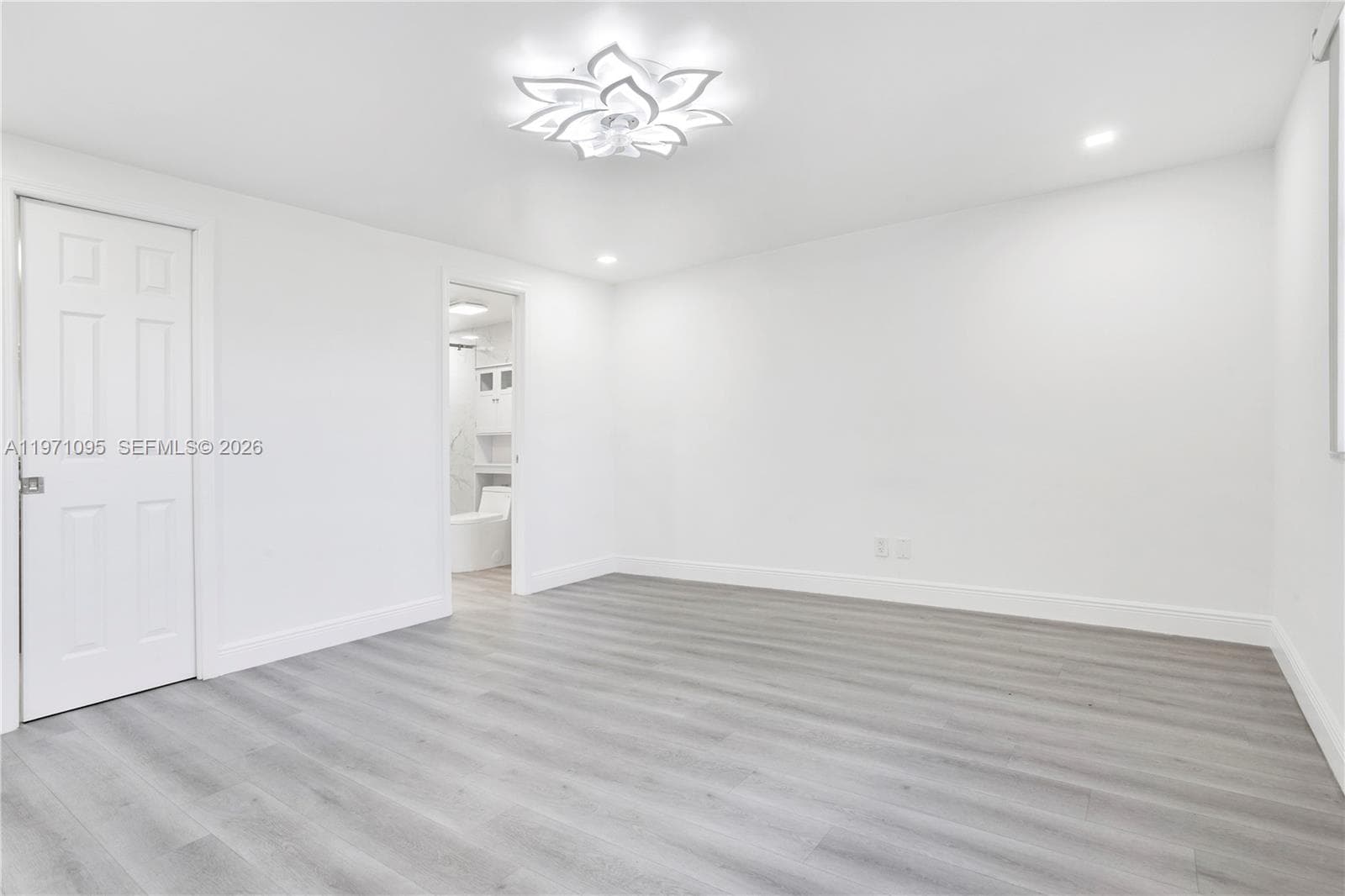 10207 Sunrise Lakes Blvd # 204, Sunrise, FL 33322 photo 6