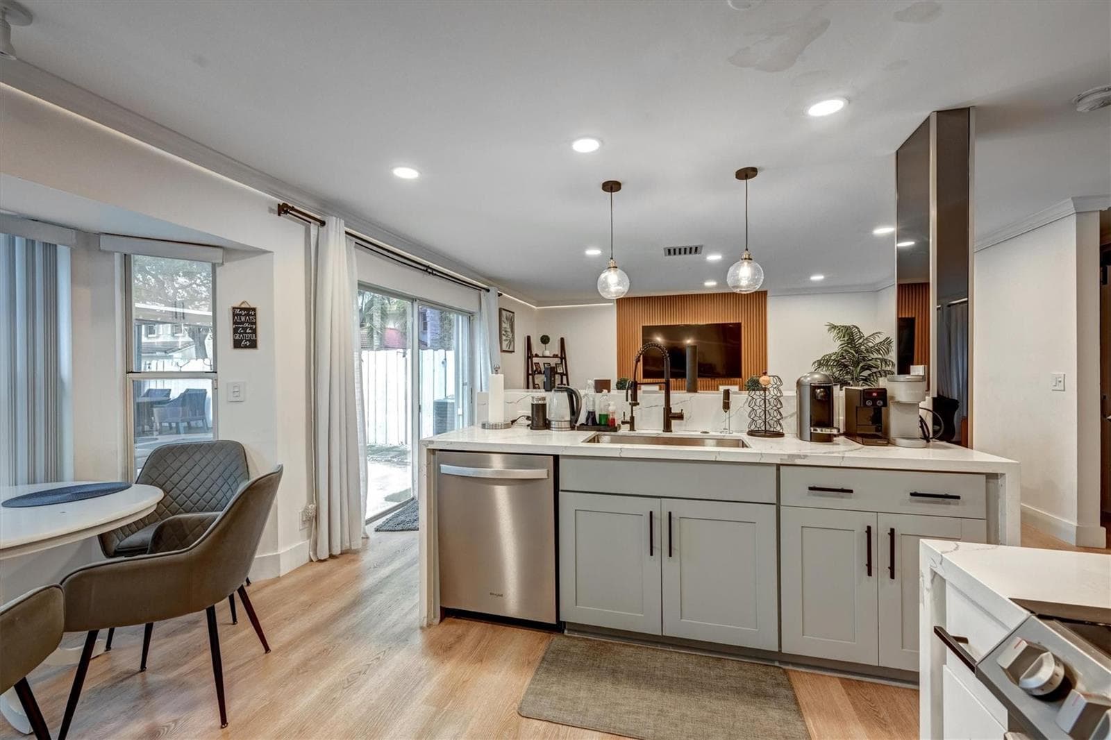 9581 NW 9th Court, Plantation, FL 33324 photo 8