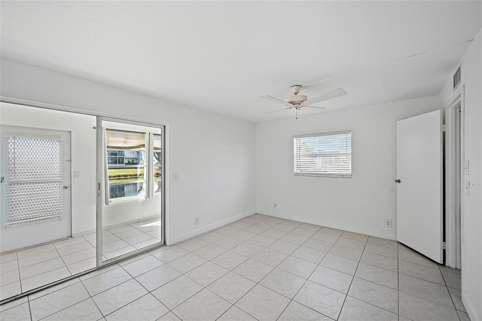 451 Monaco J # j, Delray Beach, FL 33446 photo 13