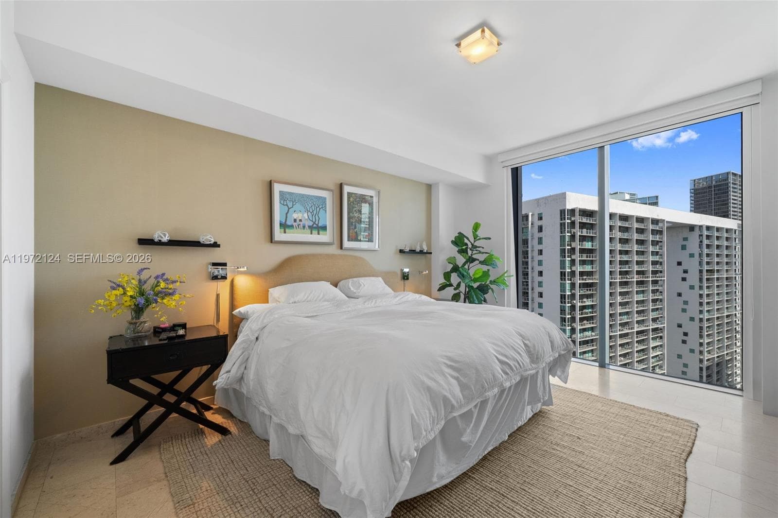 68 SE 6th St # 3209, Miami, FL 33131 photo 13