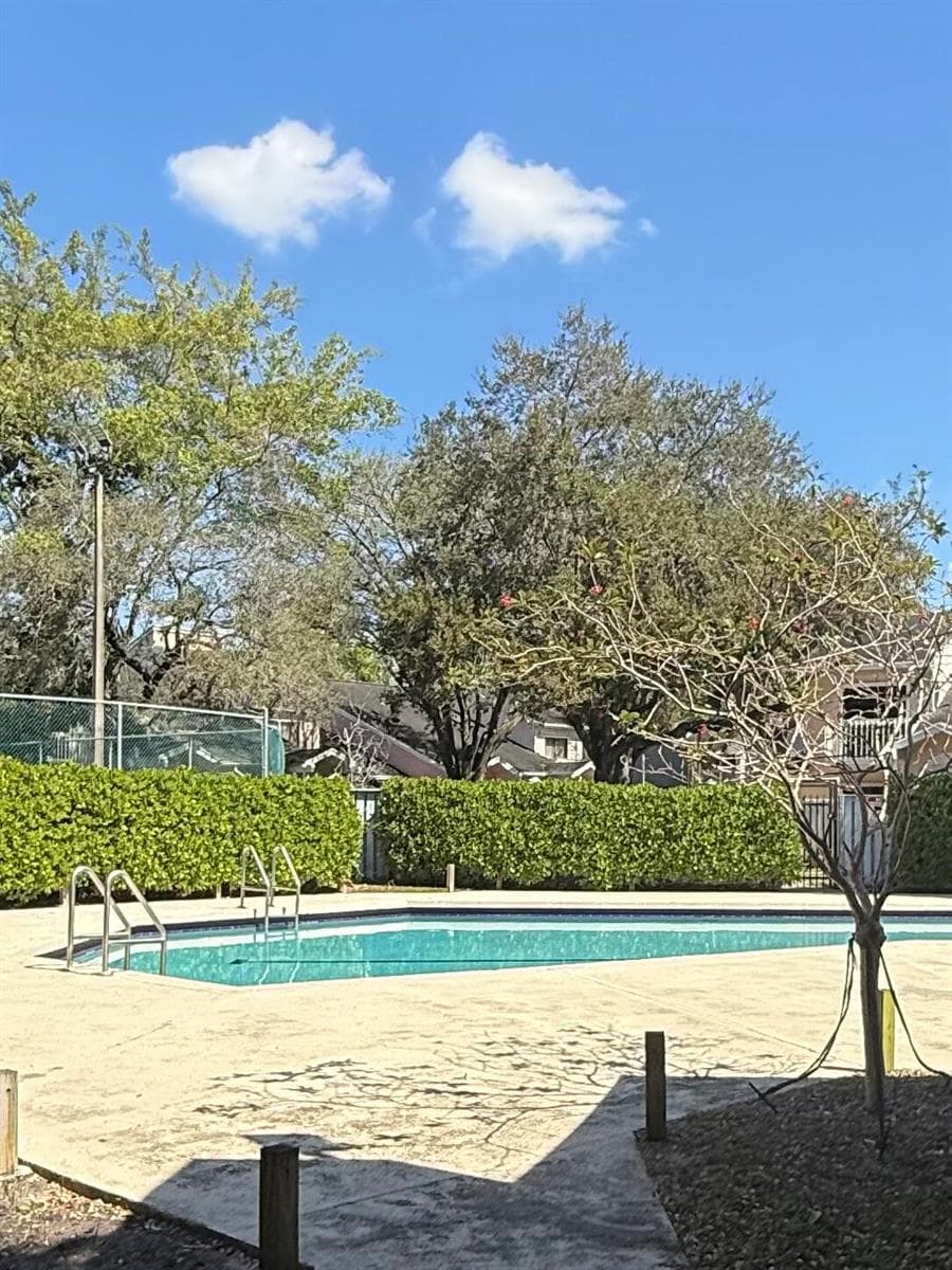 1909 Players Place, North Lauderdale, FL 33068 photo 13