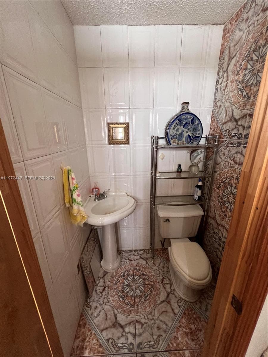 2278 SW 16th Ave, Miami, FL 33145 photo 13