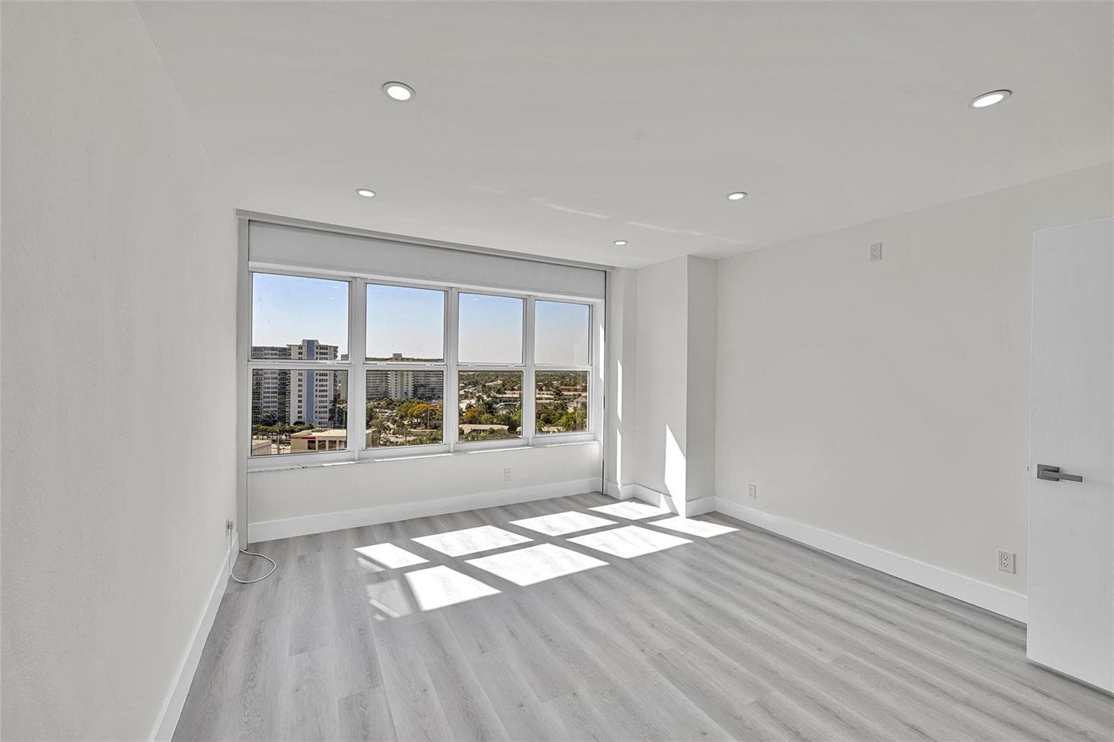 3700 Galt Ocean Drive # 1215, Fort Lauderdale, FL 33308 photo 11