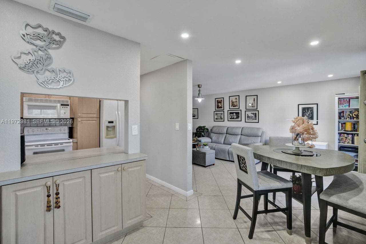 3665 NE 167th St # 208, North Miami Beach, FL 33160 photo 9