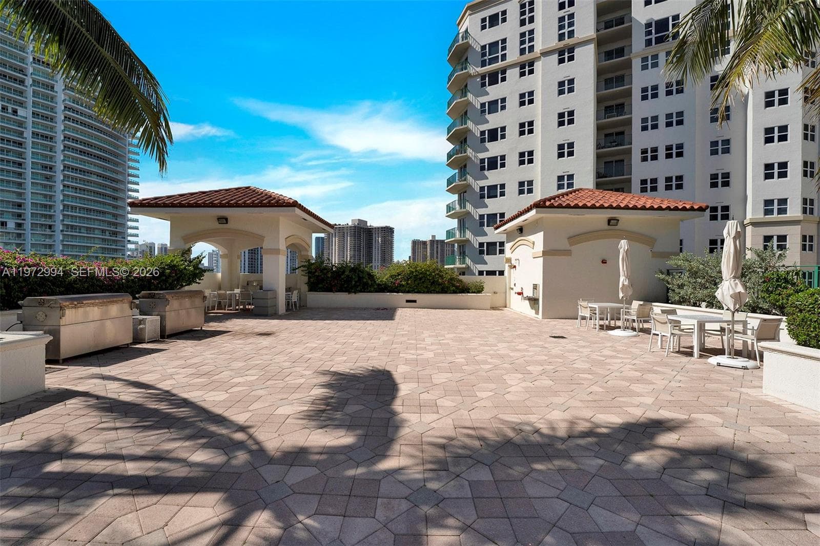 20000 E Country Club Dr # PH06, Aventura, FL 33180 photo 9