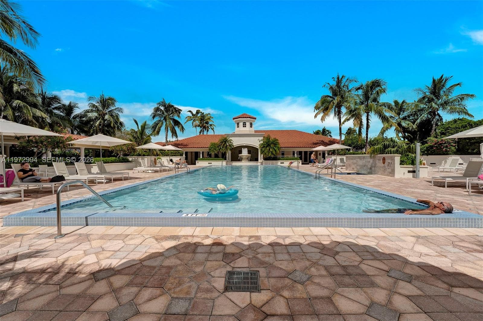 20000 E Country Club Dr # PH06, Aventura, FL 33180 photo 8