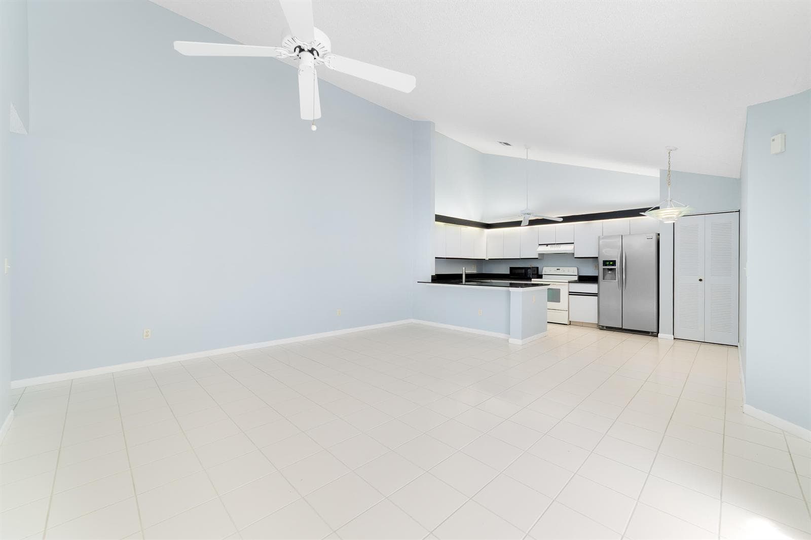1139 Summit Trail Circle # A, West Palm Beach, FL 33415 photo 7