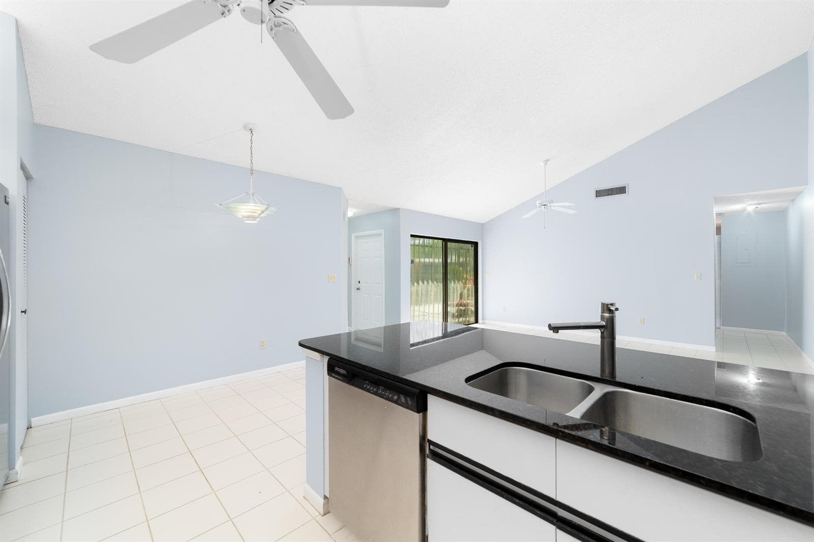 1139 Summit Trail Circle # A, West Palm Beach, FL 33415 photo 11