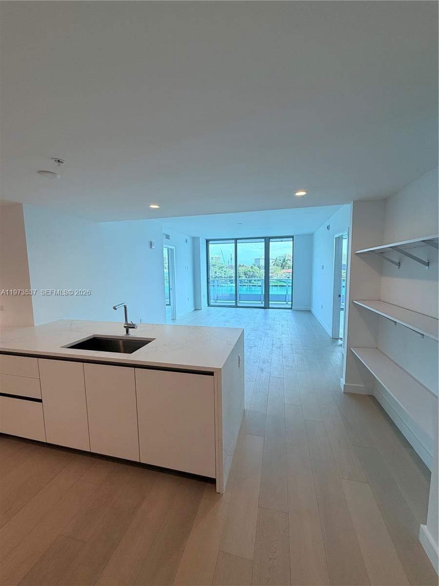 9221 E Bay Harbor Dr # 309, Bay Harbor Islands, FL 33154 photo 9
