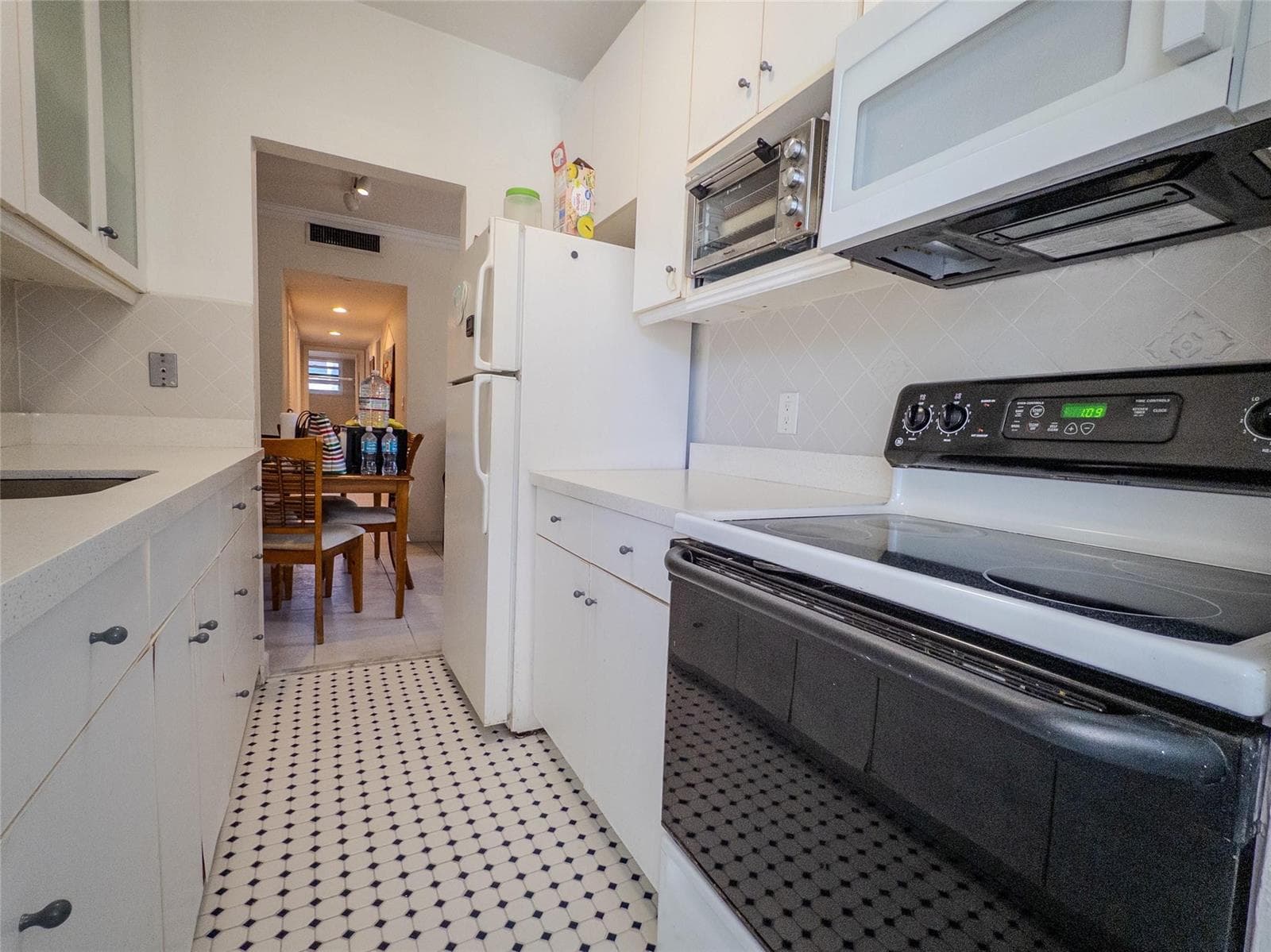 2430 NE 135th Street # 302, North Miami, FL 33181 photo 6
