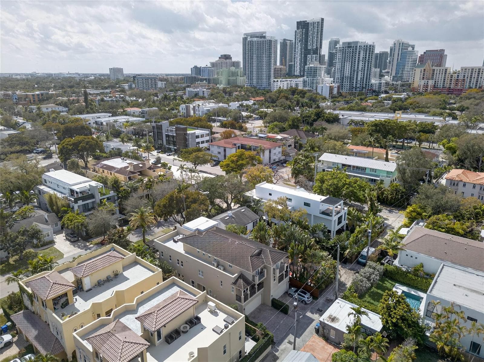 1215 NE 1st Street, Fort Lauderdale, FL 33301 photo 8