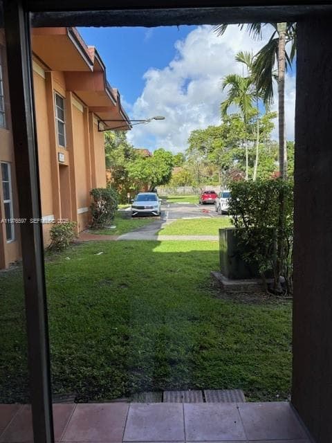 9493 SW 76th St # L4, Miami, FL 33173 photo 12