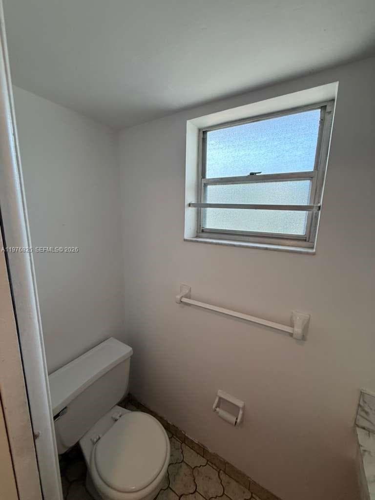 2820 NE 201st Ter # F215, Aventura, FL 33180 photo 8