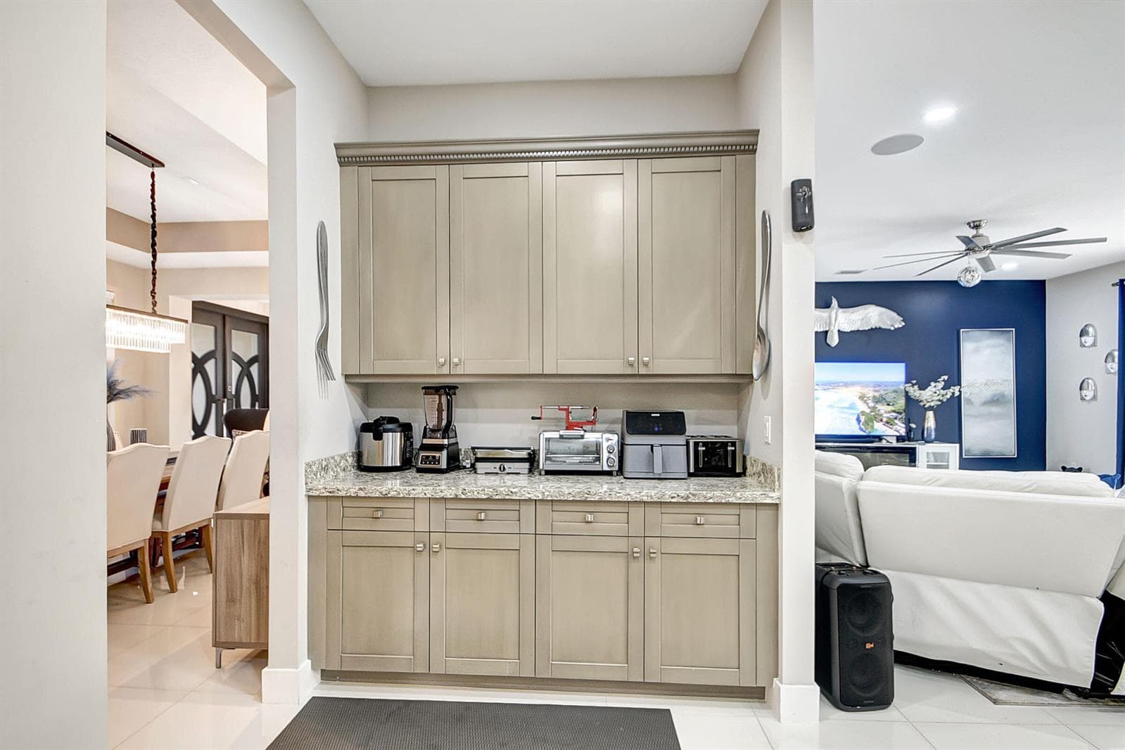 8952 Cypress Grove Lane, West Palm Beach, FL 33411 photo 11