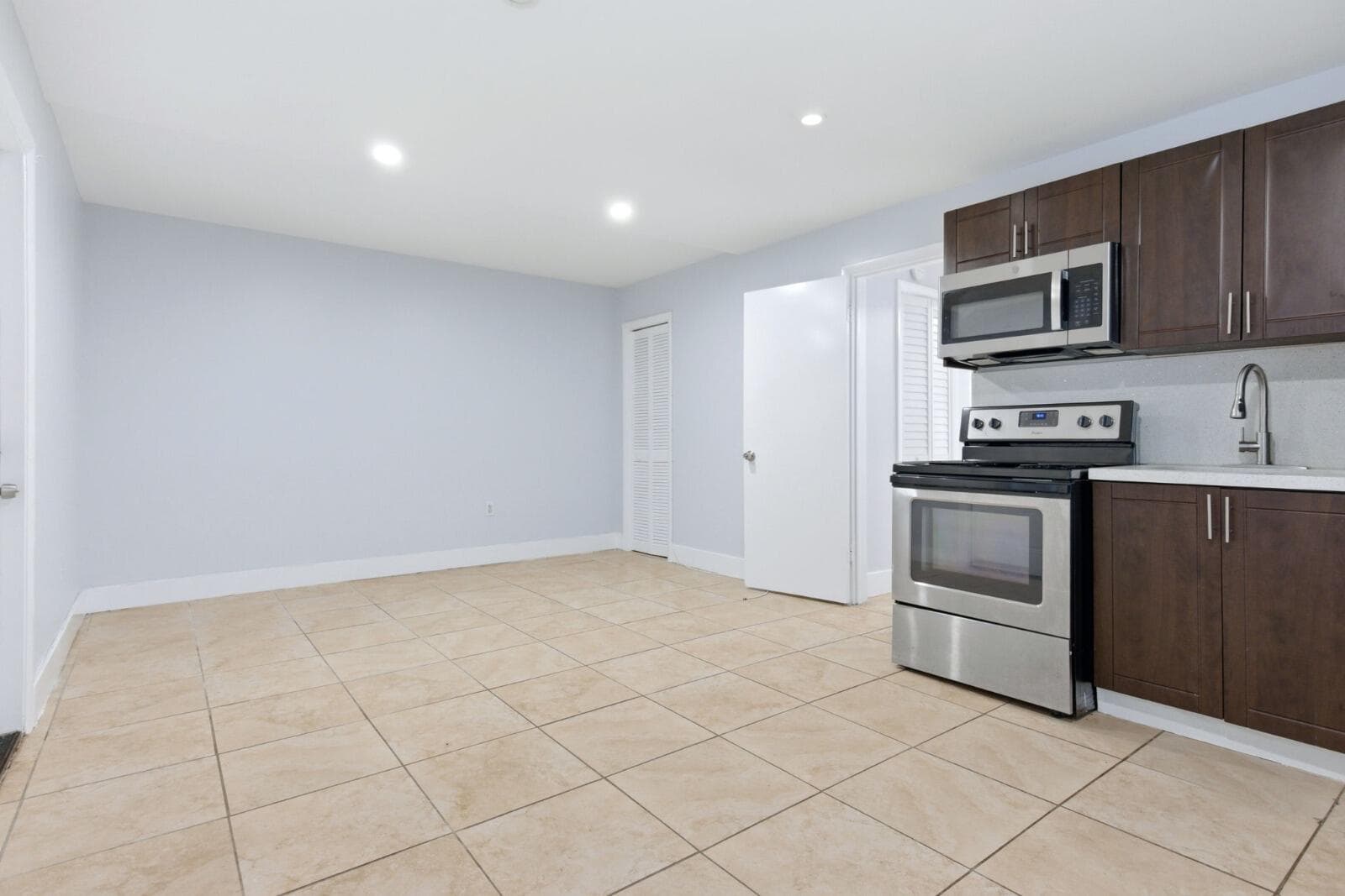 1964 NE 172nd Street # 5, North Miami Beach, FL 33162 photo 9